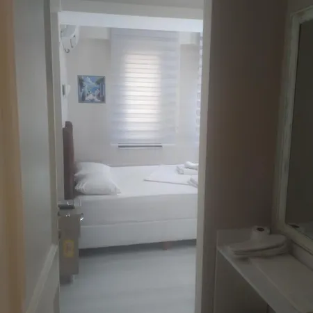 Hotel Lotus 4 Mevsim Ayvalik